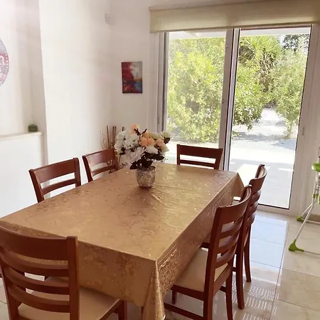 Villa7 Sea Breeze فيلة بافوس