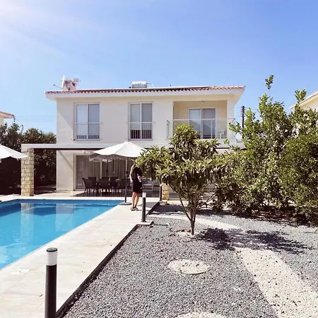 Villa7 Sea Breeze Villa
